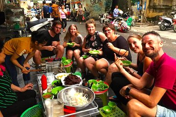 Siem Reap Street Foods Tour by Tuk Tuk with Personal Guide