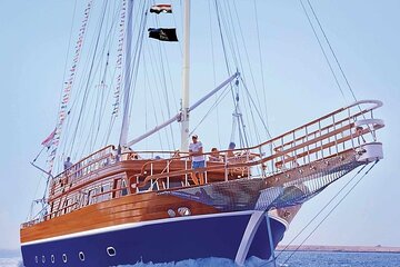 Pirates Premium Sailing boat, Snorkeling trip - Hurghada