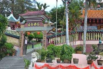 Nature, Photoshoot, Eateries and Culture Experience with Locals