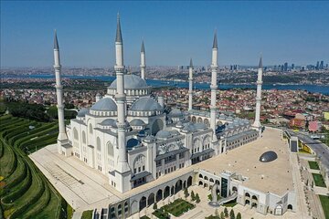 Full-Day Private Tour on Camlica Mosque Istanbul 