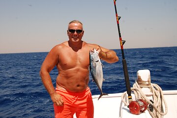 4-Hour Fishing and Snorkelling by Speedboat in Hurghada 