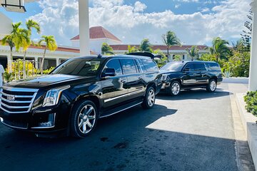 Vip Cadillac transportation in Punta Cana-BAVARO ROUNDTRIP
