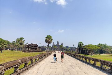 Private day Tour in Angkor Park