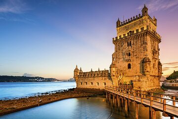 4-hour tour of Lisbon and Helicopter Ride.