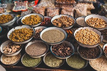 Private Rickshaw Tour of Old Delhi Heritage with Food Tasting