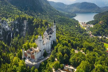 Private Neuschwanstein Tour, Skip The Line-Ticket & Bavarian Meal
