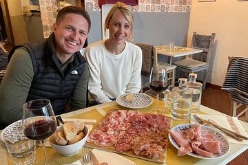 Como Food Tour and the Farmers Market