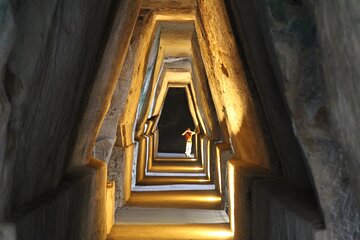 Tour of the Archaeological Park of Cuma and Antro della Sibilla