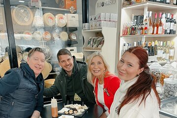 Walking “Food tasting tour” in the town of Chania