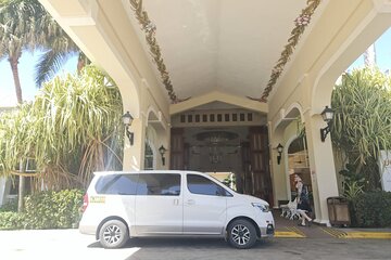 Transportation From Liberia Airport to Riu Palace Guanacaste