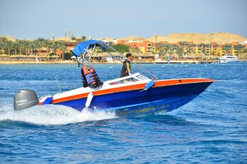 4 hours Private Speed Boat to Paradise Island trip & Water Sport - Hurghada