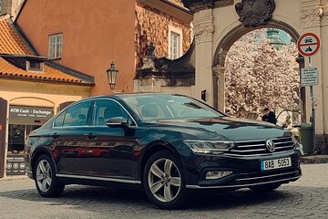 From Prague to Passau - Private Transfer by LIMOUSINE 3+1pax