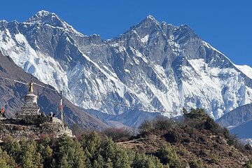 Private Multi Day Tour Everest Base Camp with Gokyo Lake Trek 