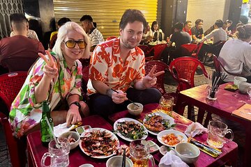 Saigon Street Food By Night - Foodie City Private Tour With Local Guide