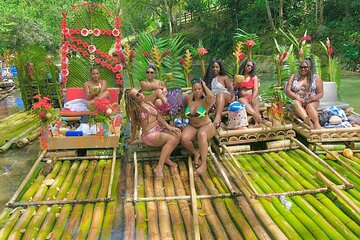 Relaxing bamboo rafting with foot massage 