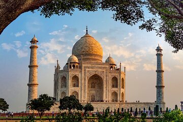 Same Day Agra Tour by Private Car & Driver