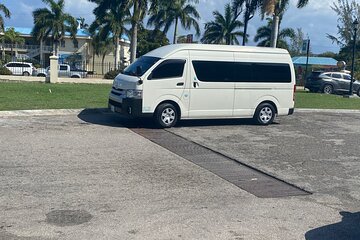 Montego Bay Airport transfers-Excellence,Royalton,Ocean Coral Spring(Round Trip)