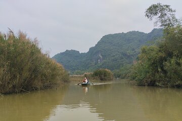 Private Sightseeing Tour Visit in Ninh Binh with Lunch Included