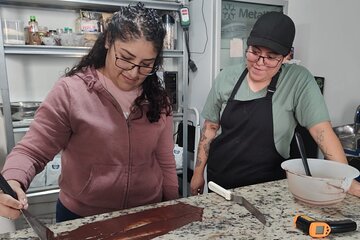 Artisanal Chocolate Bean to Bar Workshop in Cancún