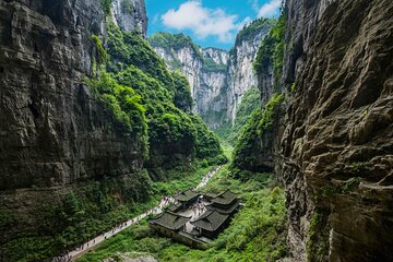 2Day Wulong Karst Park+Dazu Carvings World Heritage Private Tour 