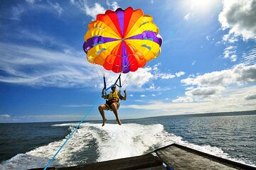 4-Hour Hurghada Islands Private Speedboat & Parasailing Adventure
