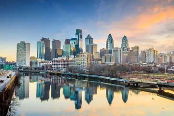 Philadelphia : Custom Walking Tour with A Guide (Private Tour)