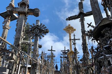 5 Hour Shared Tour to Hill of Crosses from Riga