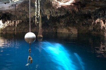Tour to Kin Ha Cenotes with Craft Jewelry Workshop 