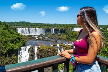 Shared Group: Brazilian Falls with Boat Tour and Tickets Included