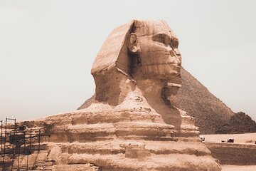 Private Half-Day Tour at the Pyramids of Giza and Sphinx
