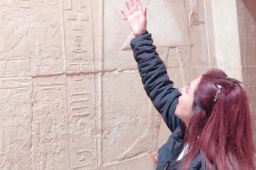 Private Archaeological Tour at Saqqara