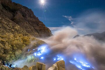 Bali-Ijen Blue Fire Trek-Bromo-SUB, All Entrance Included, 2N3D