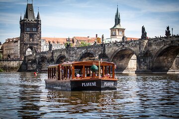 Guided Prague Tour by Bus,Foot,Boat with snack & Museum Included