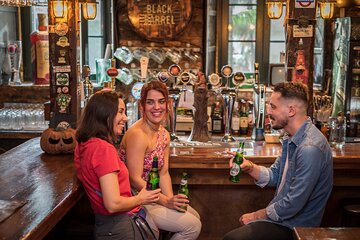 Friday Night Pub Crawl in Thessaloniki, Greece