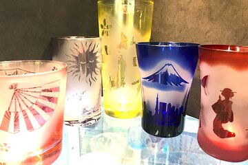 Create your Glass Artwork with Japanese Motifs in Tokyo