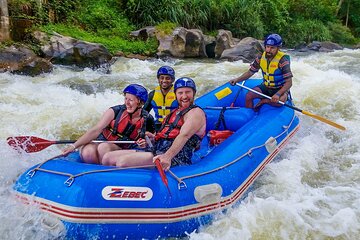 White water rafting in Kitulgala 