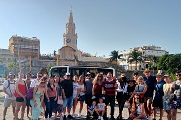 Essential Cartagena, The Complete Story