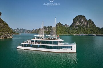 Jade Sails - Top Vip Day Cruise in Halong Bay & Lan Ha Bay 