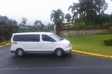 Private Transportation from Liberia Airport to Riu Palace Hotel