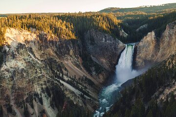 Private Yellowstone Day Tour: Up to 6 ($999 a Van a Day)