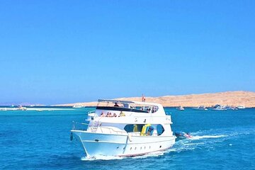 Hurghada Red Sea Novice and Experienced Diving Expedition