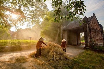 Duong Lam Ancient Village Private Tour: Ancient Vestage, Fortress