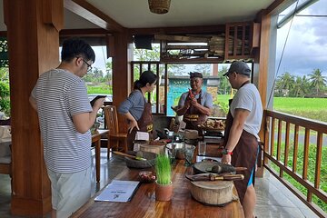 Private Balinese Cooking Class in Ubud with a Local Chef