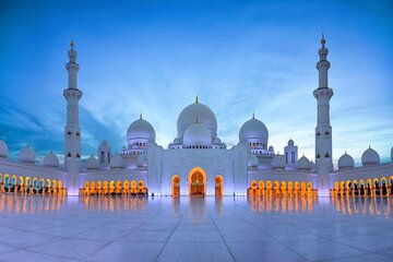5* Abu Dhabi Sightseeing Tour with 4X4 Private Car