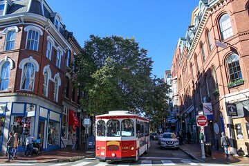 Discover Portland City and Lighthouse Tour