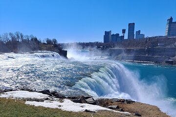 3-Hour 30-Minute Private Guided Tour in Niagara Falls