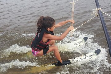 Private Experience Water Skiing in Negombo with a Guide