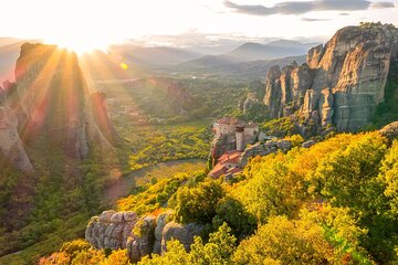 Full Day Private Tour To Meteora - Thermopylae - Delphi
