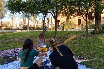 Watercolor workshop in French with aperitif in Seville