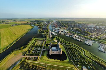 Private bike tour: Hidden gems around Amsterdam and surroundings